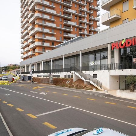 Mannequin: Sea View, Private Parking In The Garage Apartment Rijeka Ngoại thất bức ảnh