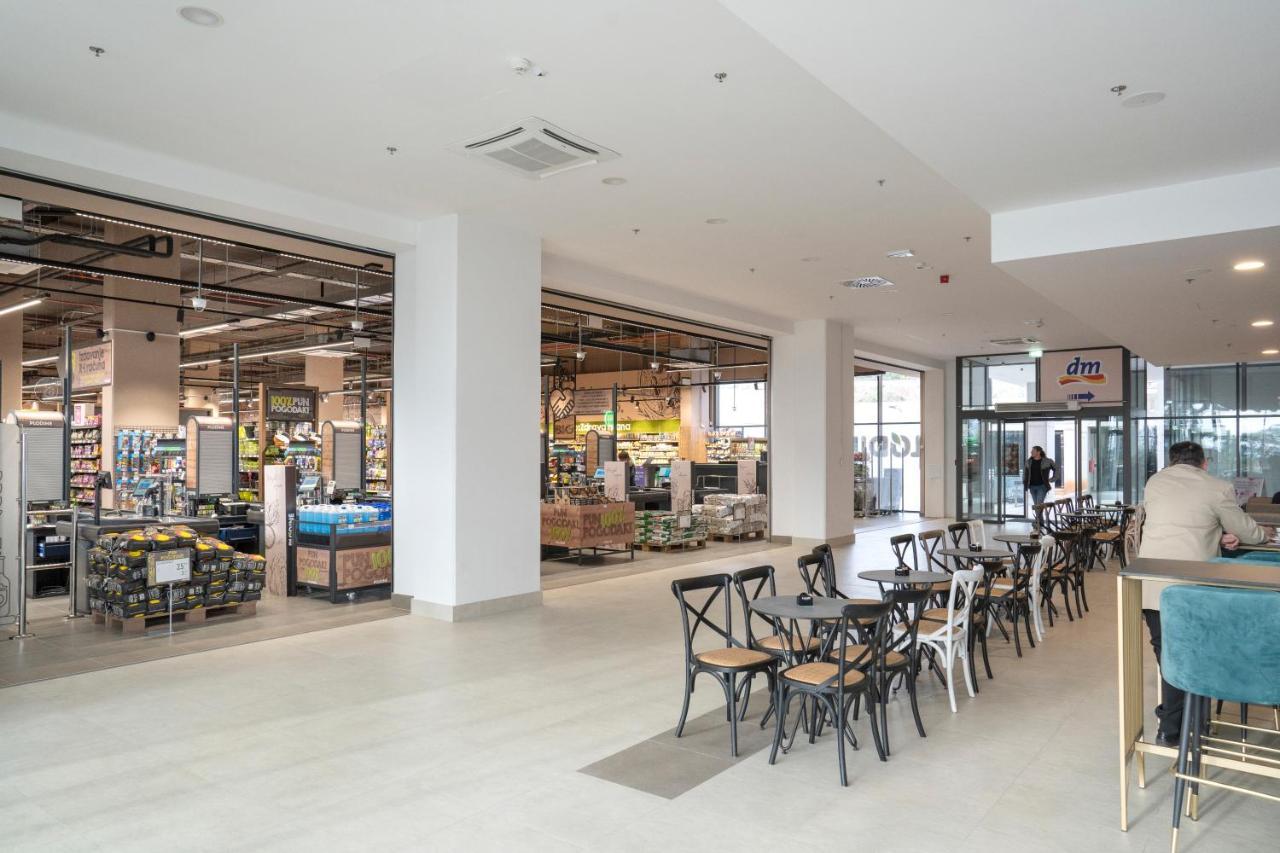 Mannequin: Sea View, Private Parking In The Garage Apartment Rijeka Ngoại thất bức ảnh