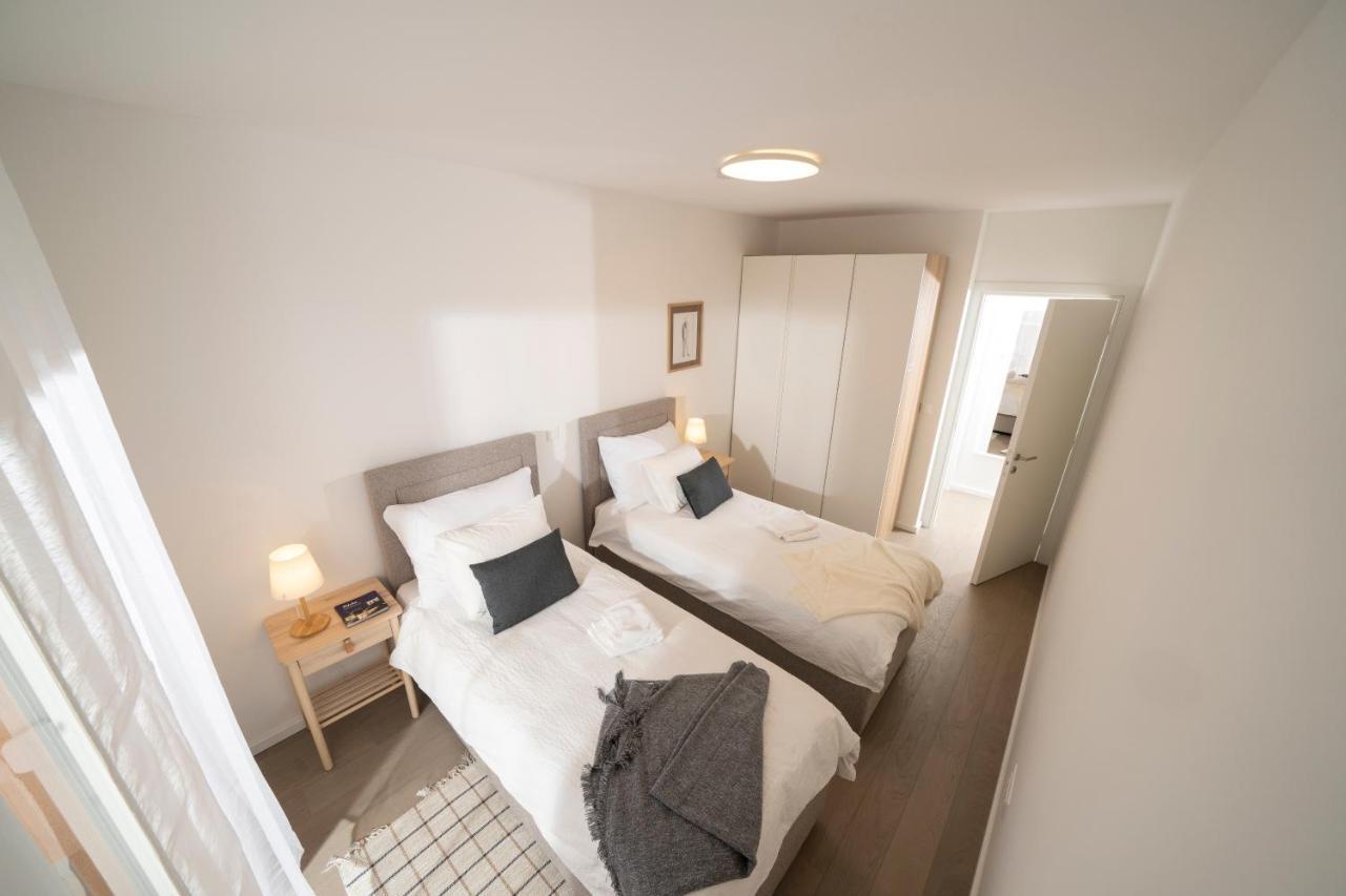 Mannequin: Sea View, Private Parking In The Garage Apartment Rijeka Ngoại thất bức ảnh