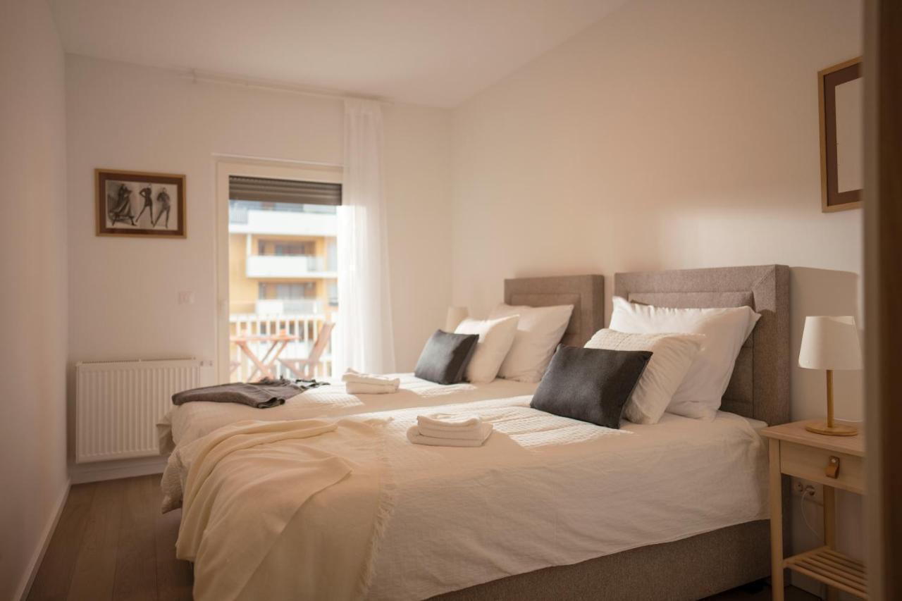 Mannequin: Sea View, Private Parking In The Garage Apartment Rijeka Ngoại thất bức ảnh