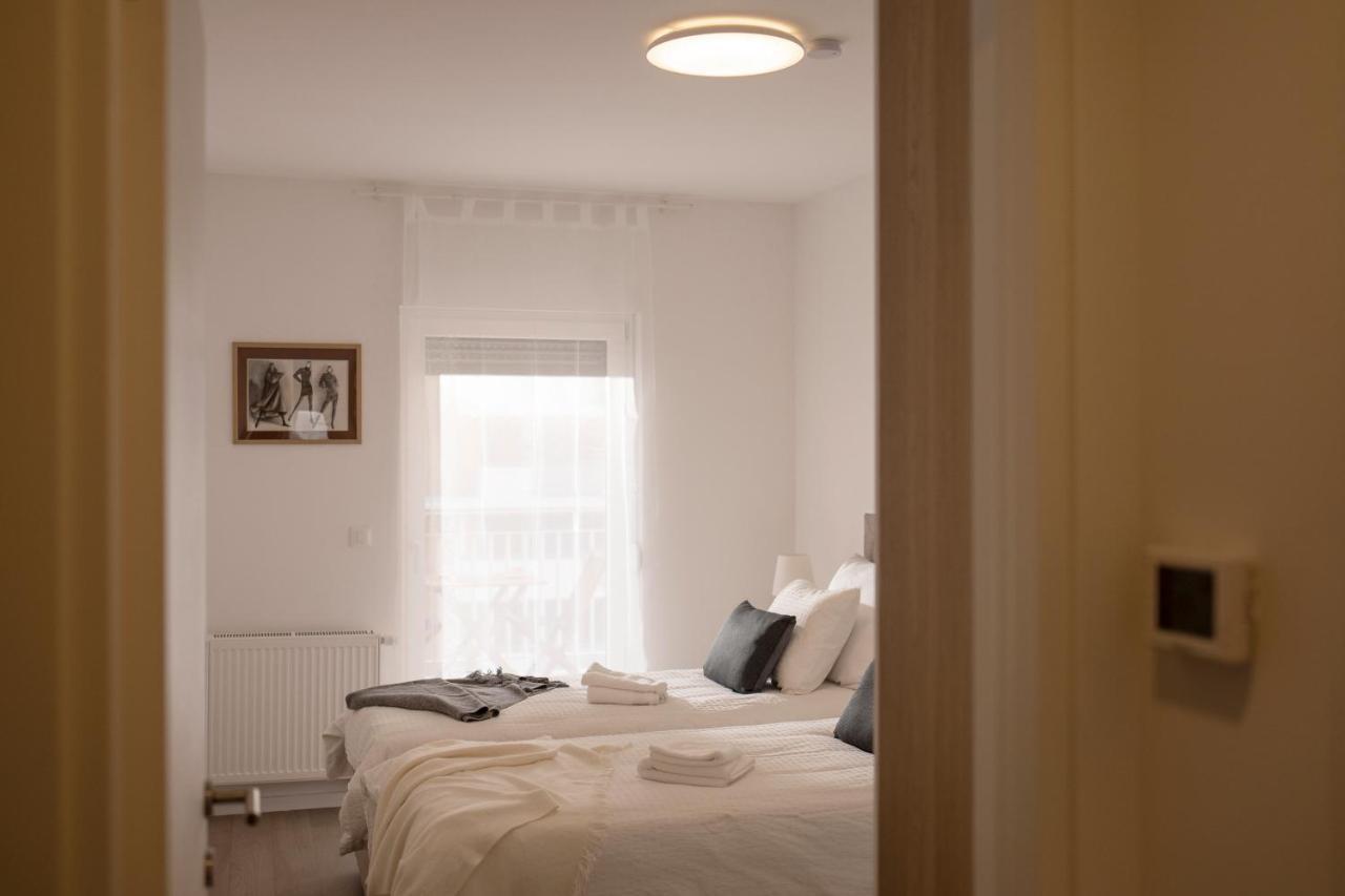 Mannequin: Sea View, Private Parking In The Garage Apartment Rijeka Ngoại thất bức ảnh